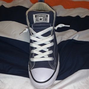 Converse high tops. Size men’s 8. Worn twice.